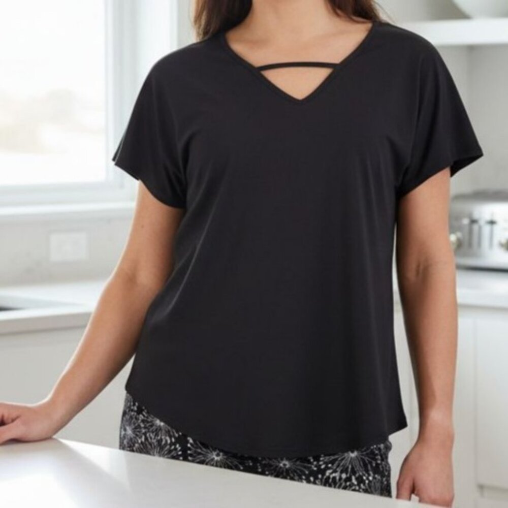 Tranquility XS Colorado Clothing Cutout Chest Top Lightweight Casual Shirt Black